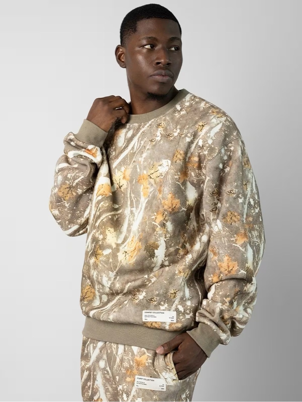Comfrt Oversized Camo Crewneck